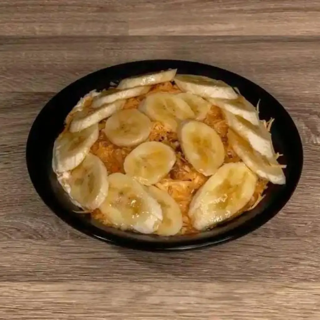 Royal Areika With Banana Slices